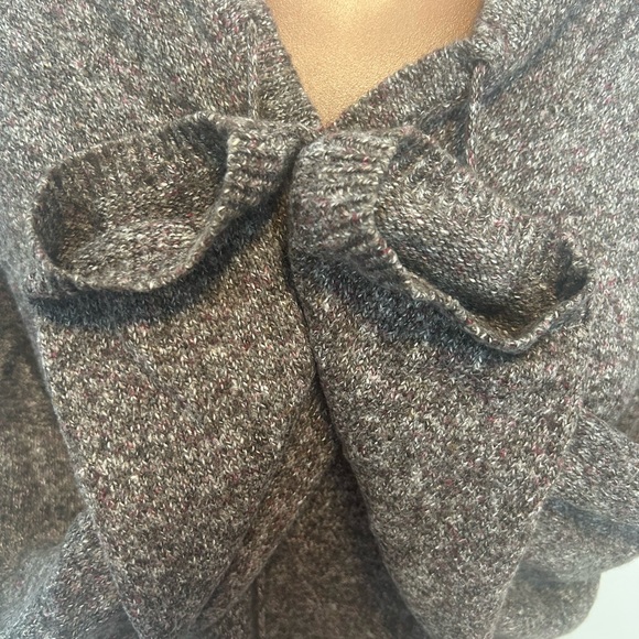 Boyfriend Sweater w/Hood & Front Pocket - Picture 2 of 7